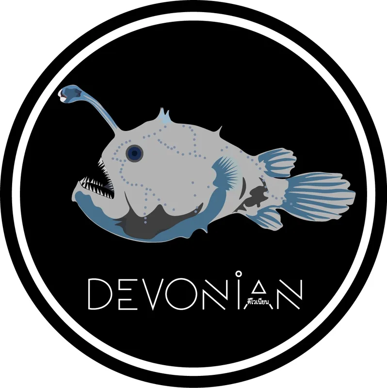 โลโก้ Devonian.sp รูปปลาตกเบ็ดในวงกลมสีดำ